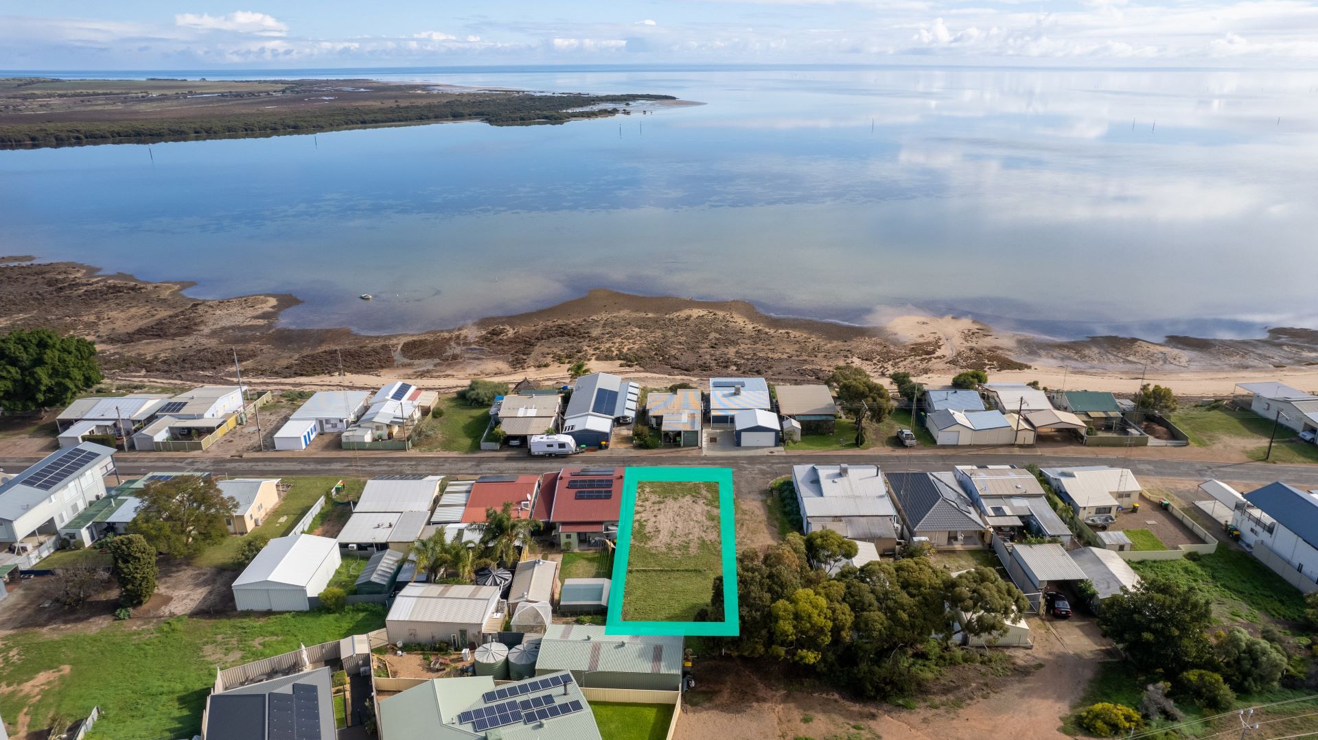 86 John Lewis Drive Port Broughton SA, Port Broughton - Thumbnail 2