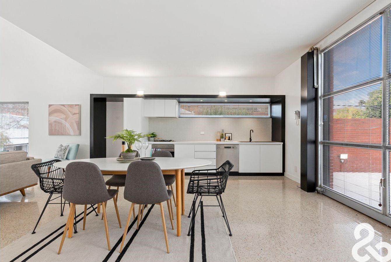 AN AWARD WINNER IN THE HEART OF FITZROY!