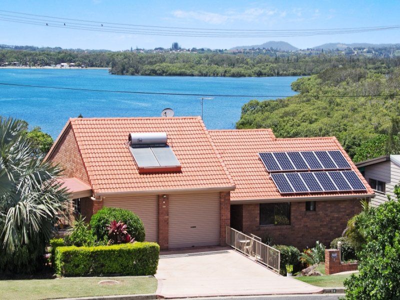 2 Uniacke Drive, BANORA POINT, Banora Point - Thumbnail 3