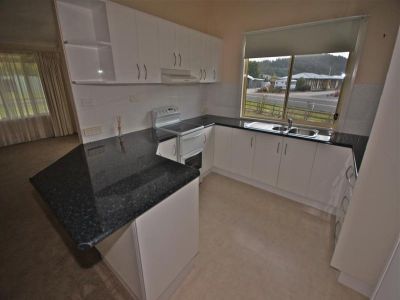 4
 
 
 
  
 
 
 2
 
 
 
  
 
 
 1
 
 
 
 
 
 
 
 37 Melrose Road, ABERDEEN TAS 7310, Aberdeen - Thumbnail 4