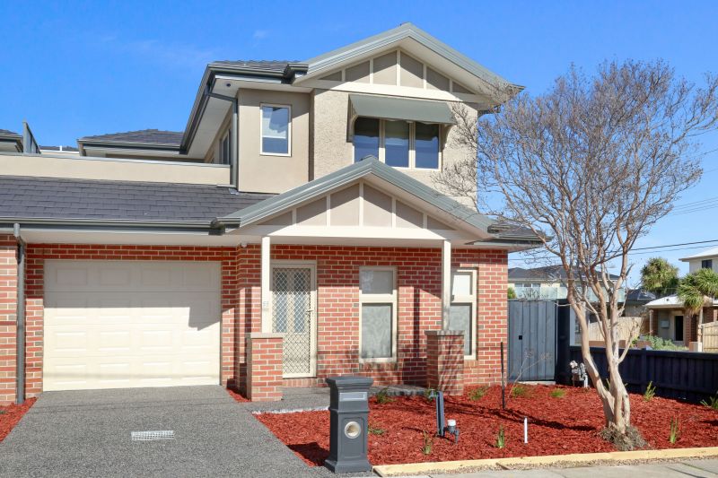 55 Barton Street, Reservoir