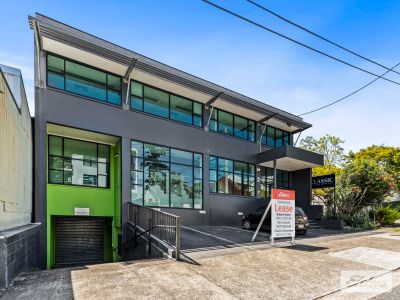 Freestanding office building with sharp fitout!