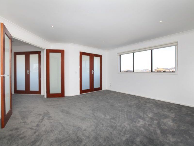 11 Kunuka Circuit, Caroline Springs - Thumbnail 8