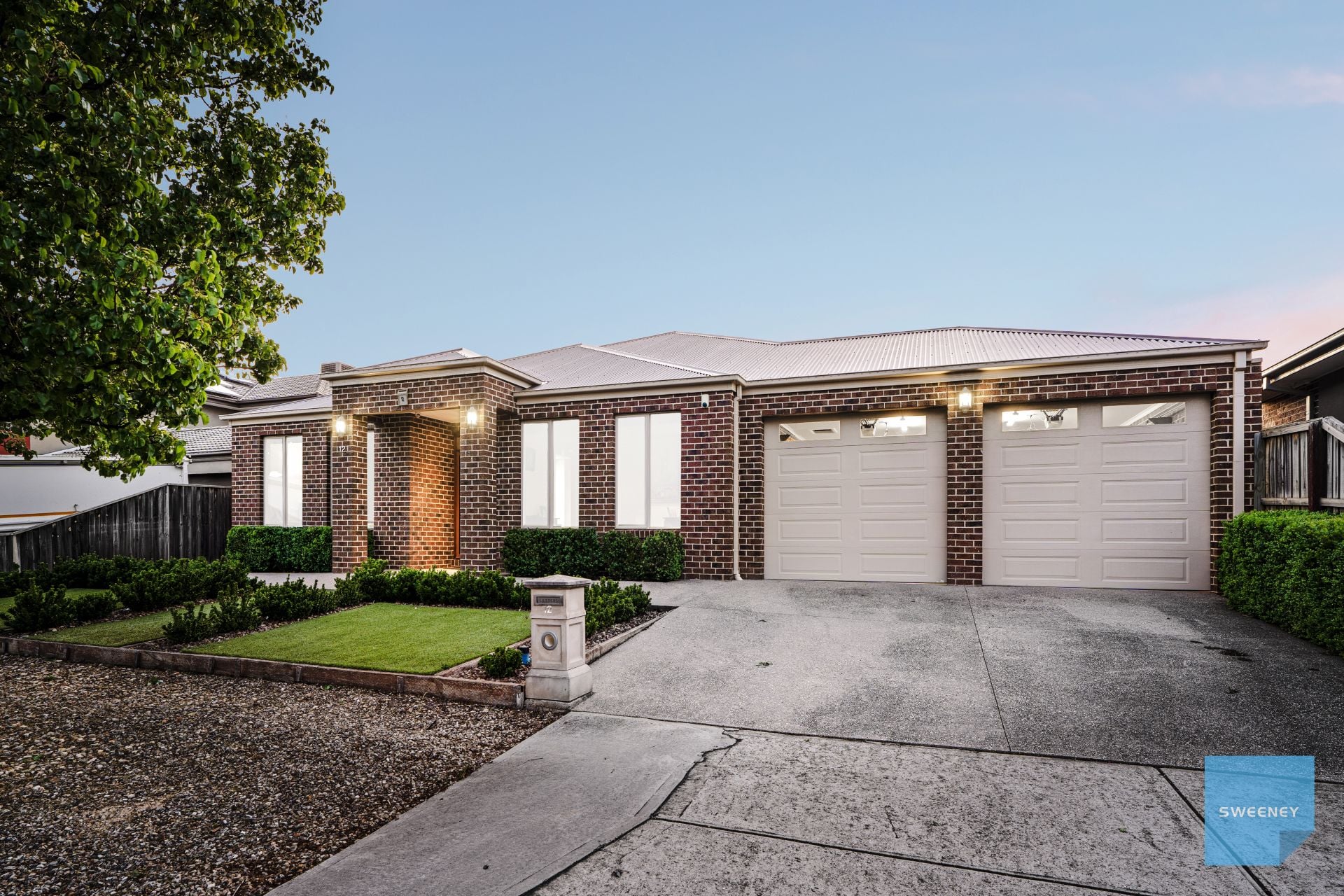 12 Woolwich Way, Taylors Hill - Thumbnail 2