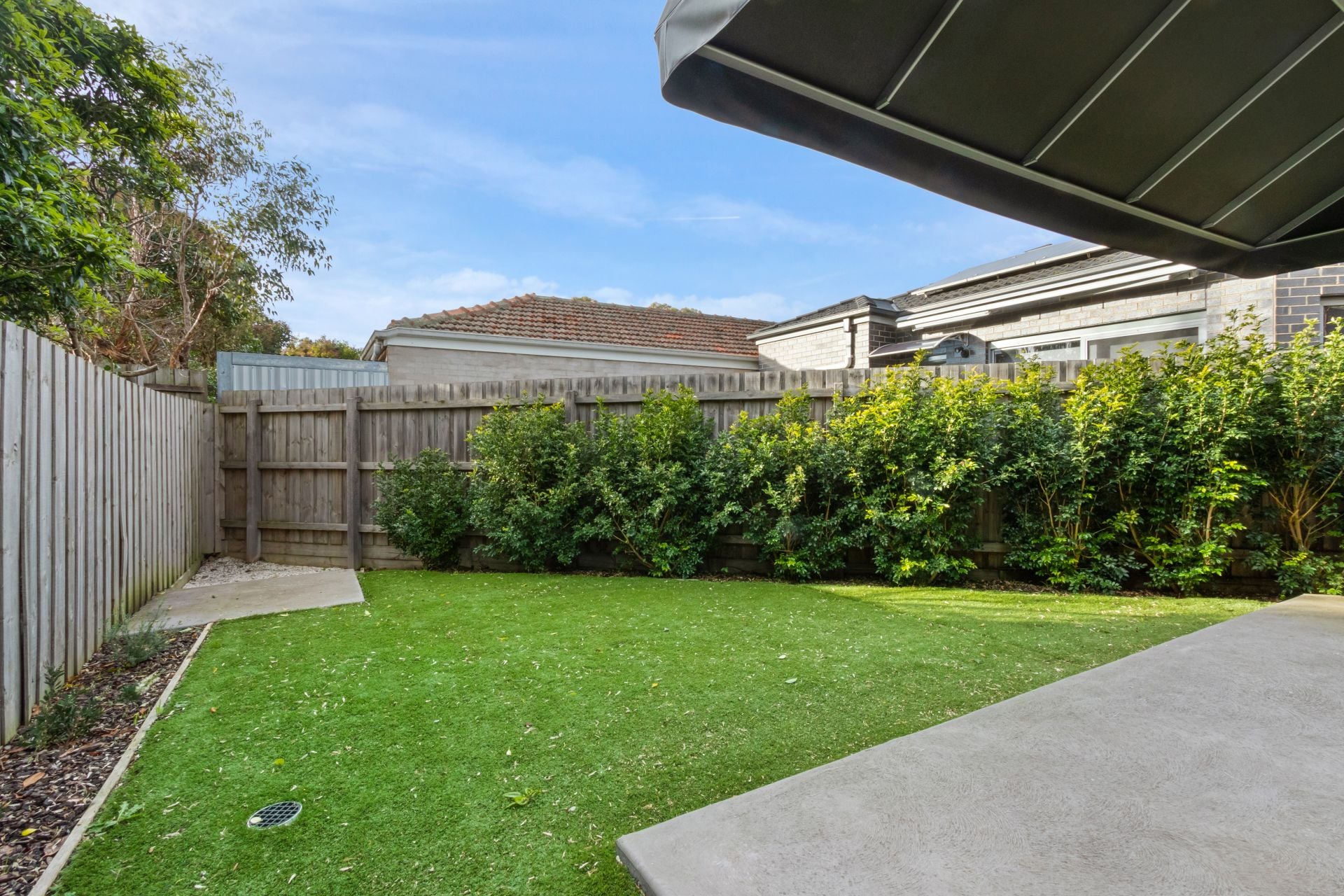 Immaculate townhouse in Prime Location