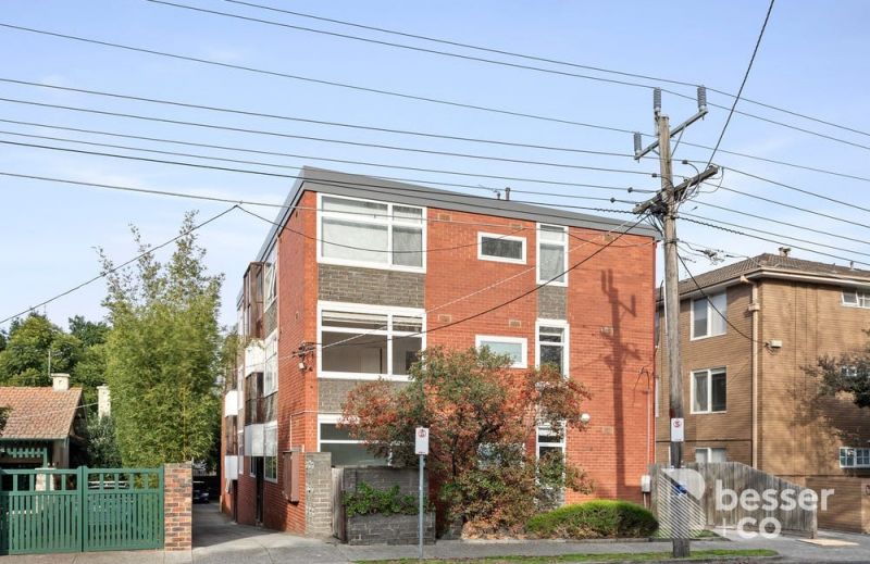 1/215 Alma Road, St Kilda East - Thumbnail 2