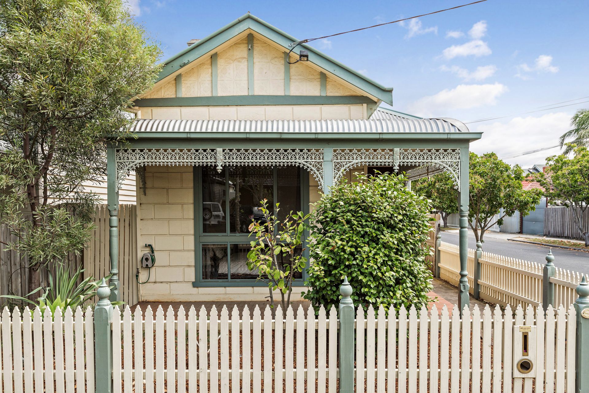 20 Hamilton Street, Seddon - Thumbnail 2