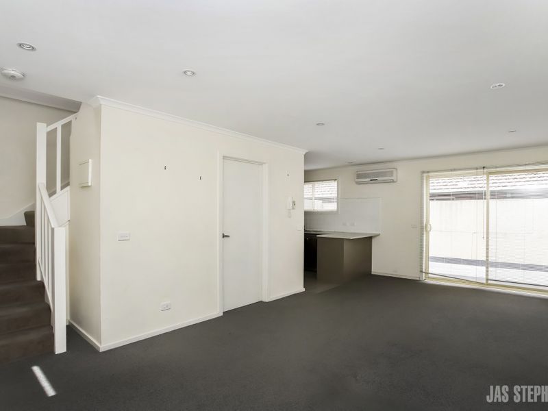 7/102 Cross Street West Footscray VIC, West Footscray - Thumbnail 5