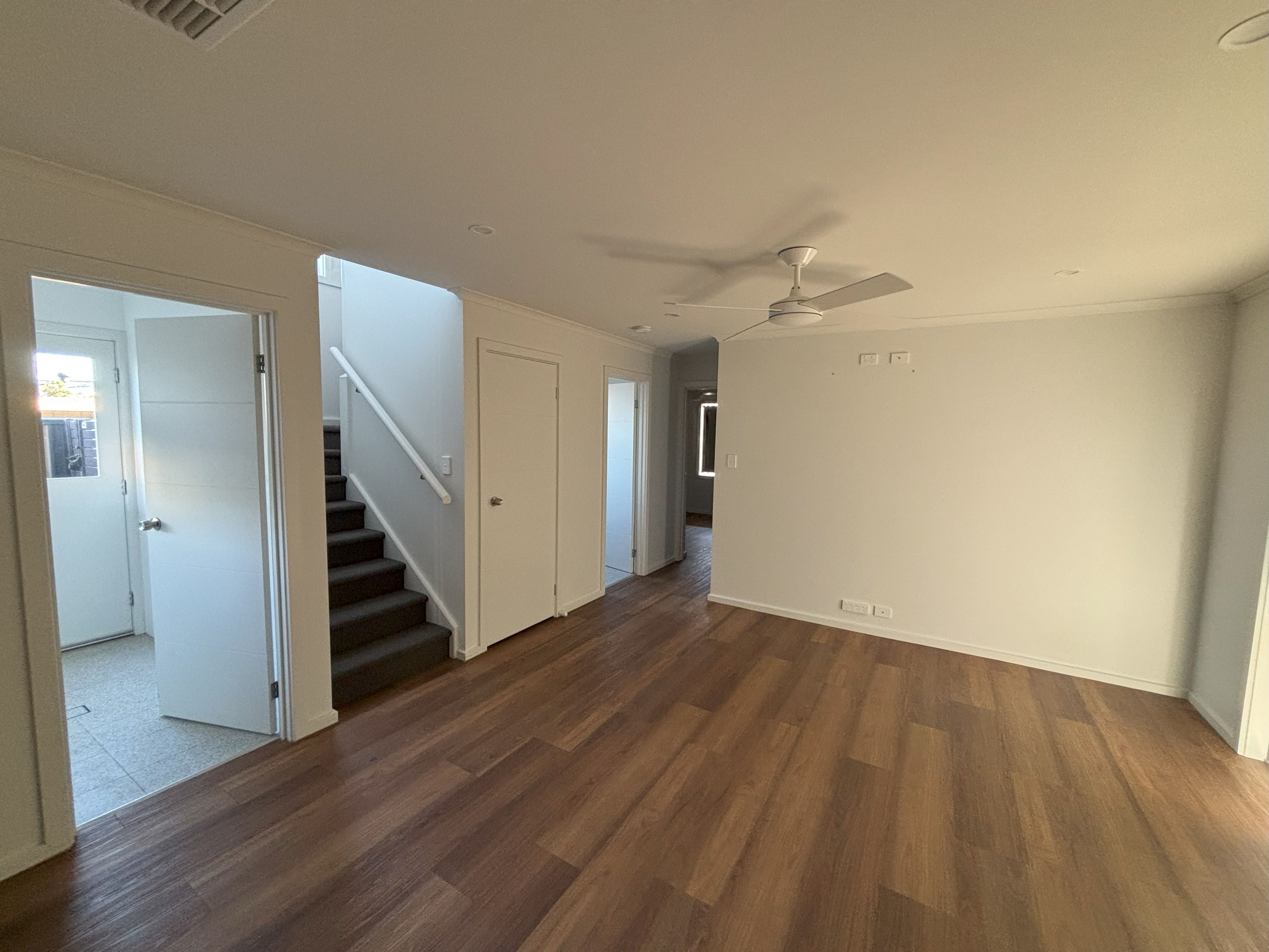 19 Vernon Crescent Maslin Beach 5170