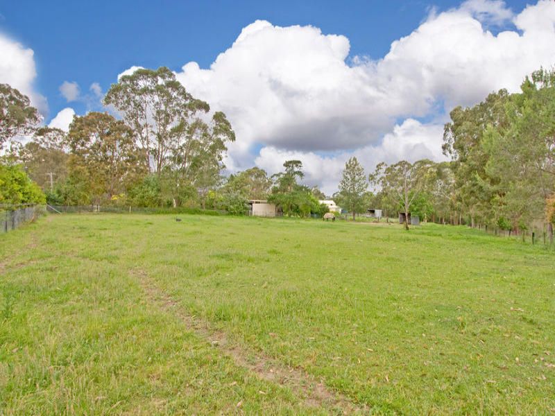 84 Blaxlands Ridge Road, Kurrajong - Thumbnail 6