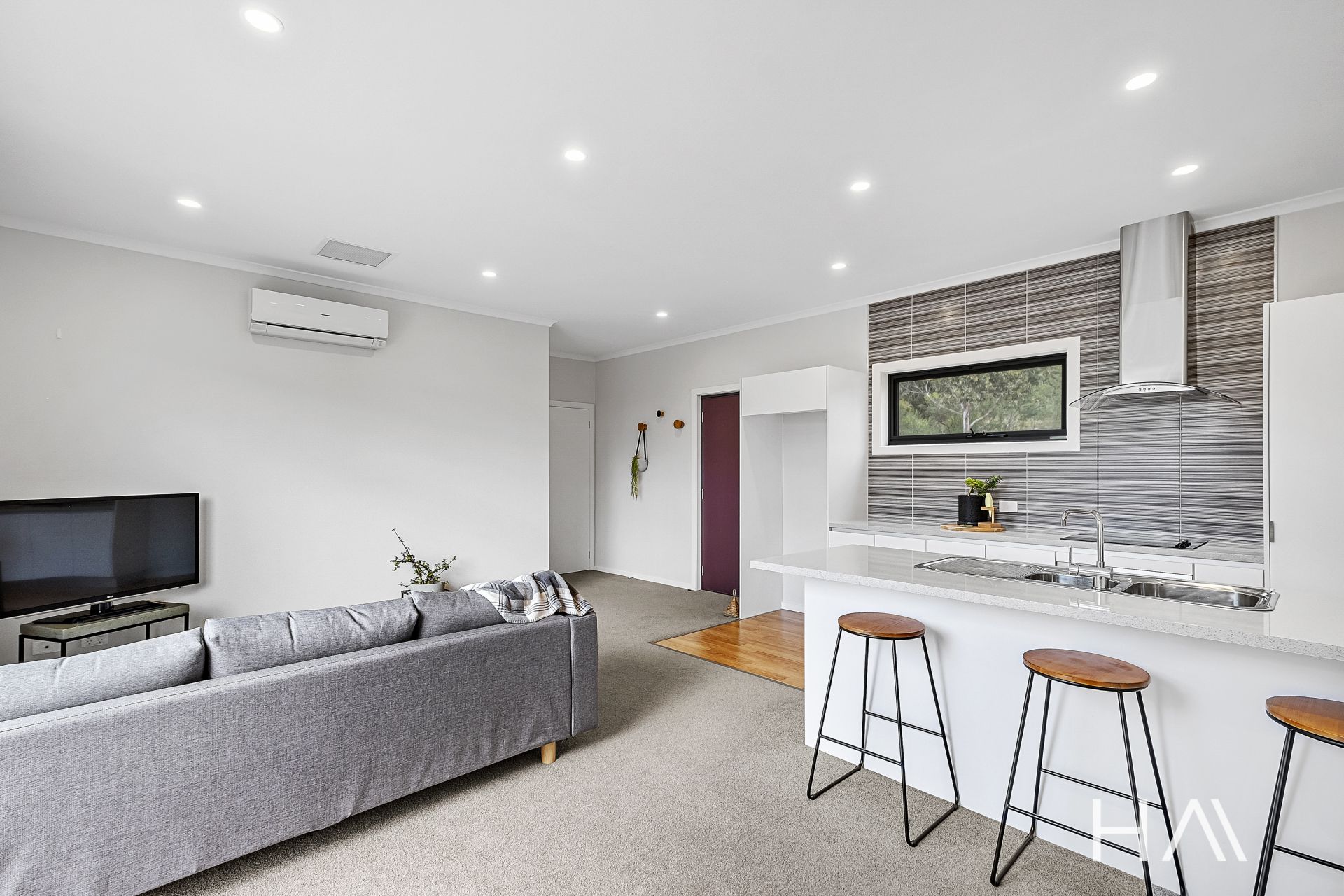 105/571 Nelson Road Mount Nelson, Mount Nelson - Thumbnail 2