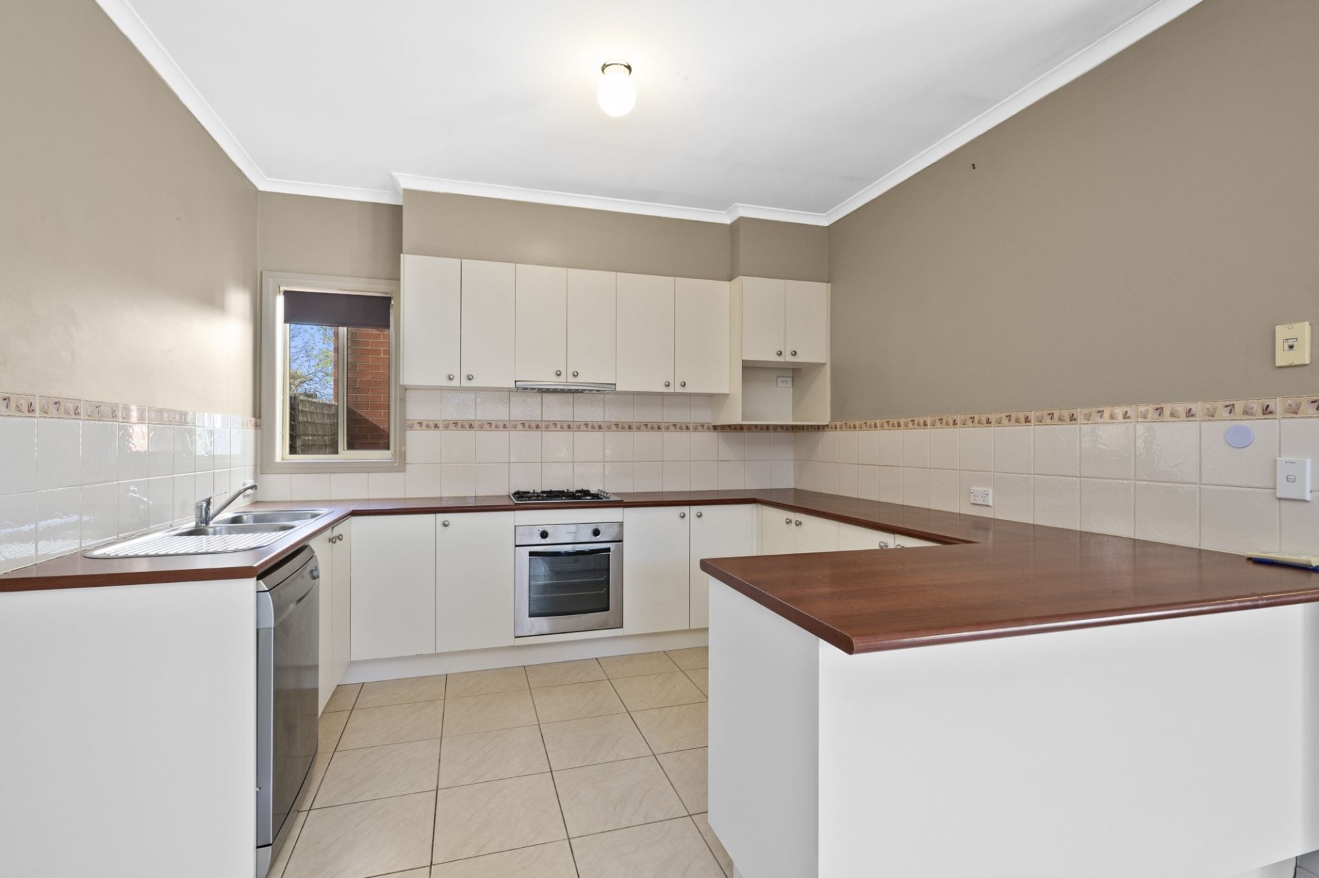720 Talbot Street South, Redan, Redan - Thumbnail 8