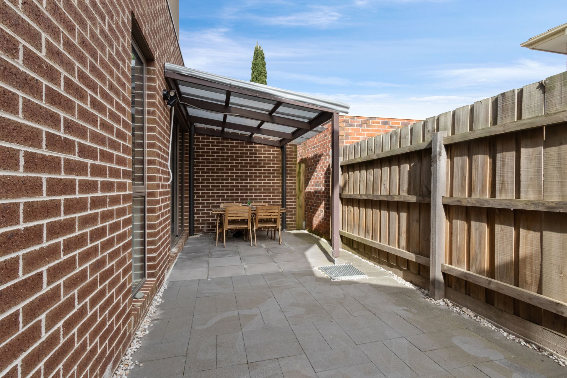 Modern 3-Bedroom Townhouse - Your Perfect Low-Maintenance Lifestyle