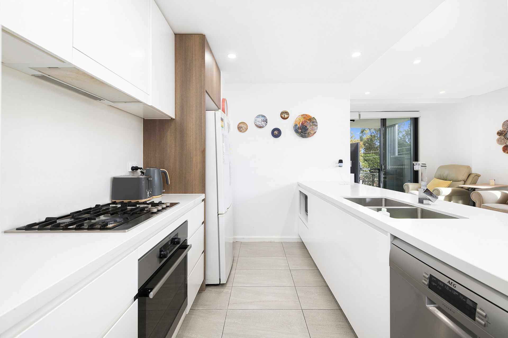 201/43-45 Loftus Crescent, Homebush, Homebush - Thumbnail 3