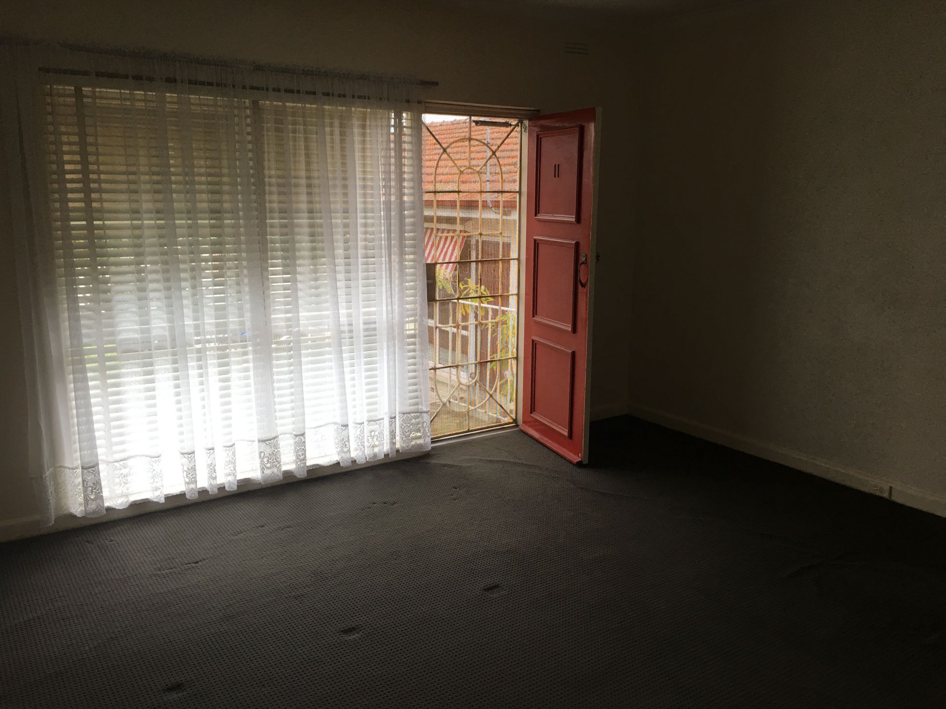 Convenient & Affordable Studio Apartment