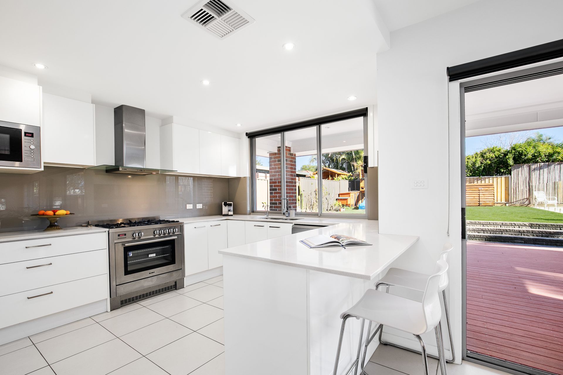 1 Balfour Avenue, Caringbah, Caringbah - Thumbnail 5