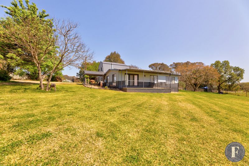 4279 Olympic Highway, Young NSW, Young - Thumbnail 3