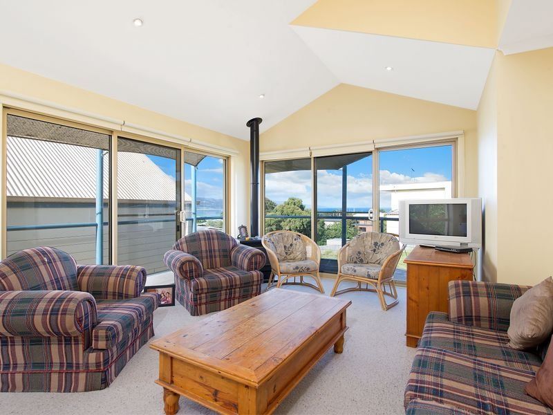 Unit 2/42 Noel Street APOLLO BAY VIC, Apollo Bay - Thumbnail 6