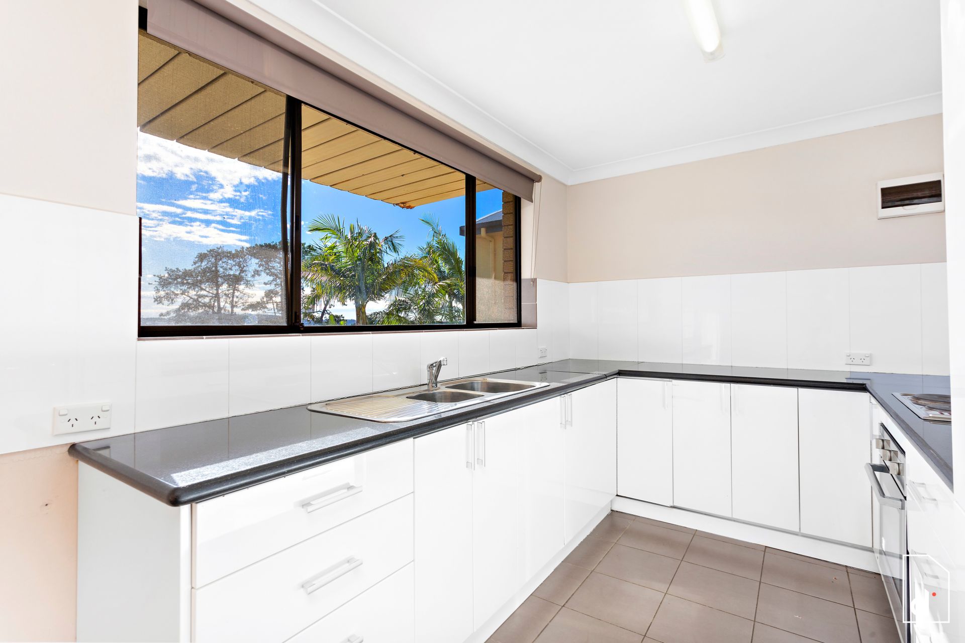 2/44 Tait Avenue, Kanahooka NSW