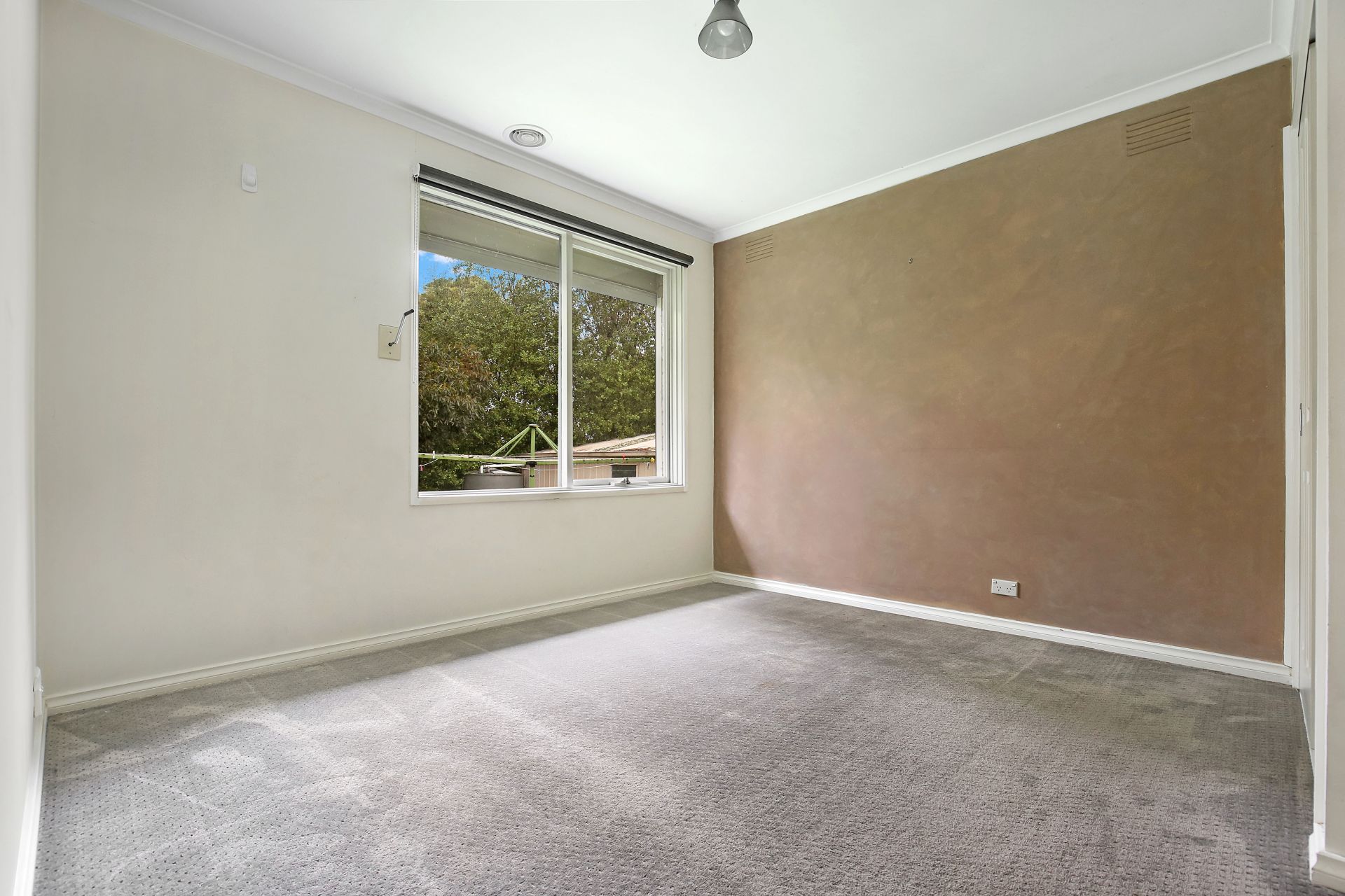 Lovely 3 Bedroom Family Home!