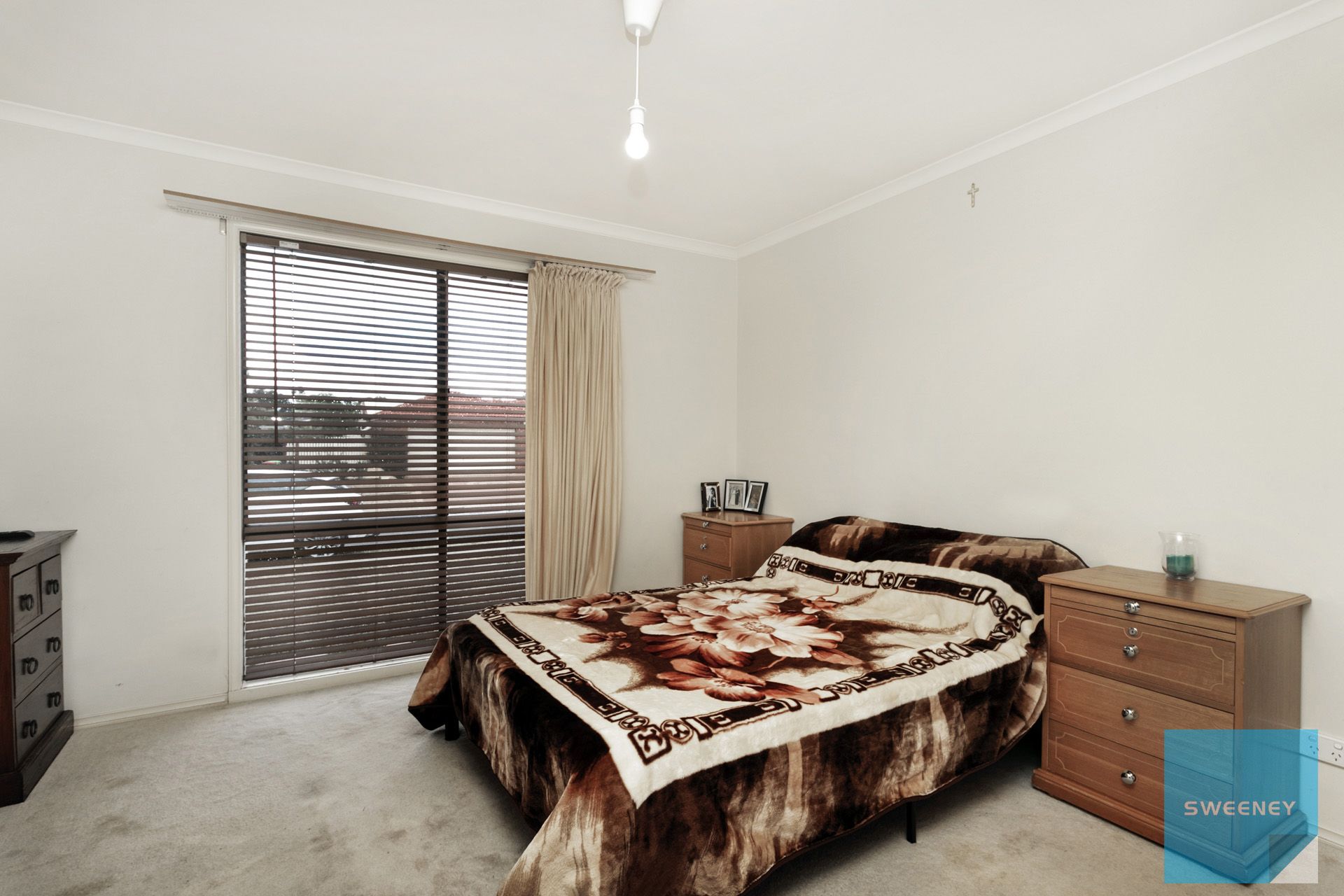 10 Macklin Way, Caroline Springs - Thumbnail 8