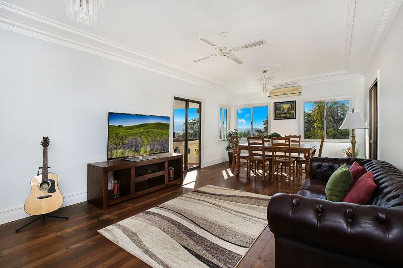 2 Woodchester Close Rosemount QLD, Rosemount - Thumbnail 5