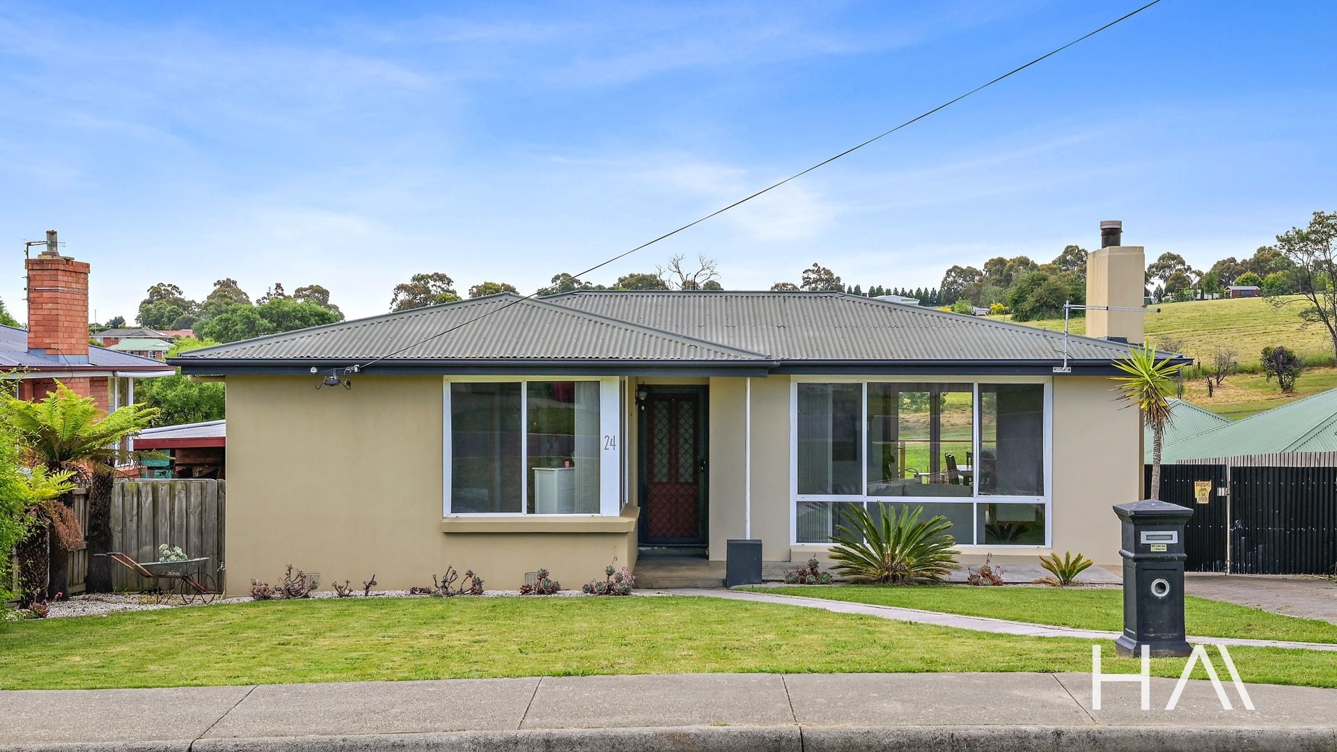 24 Notley Street Newnham, Newnham - Thumbnail 3