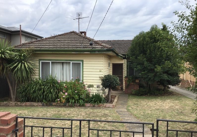 JUST OFF BELL STREET