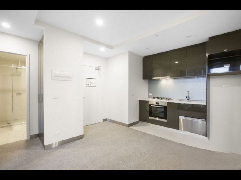 501/33 Clarke Street, Southbank - Thumbnail 5