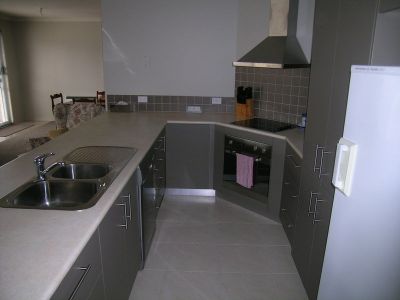 2/20 Madden Crescent, DEVONPORT, Devonport - Thumbnail 5