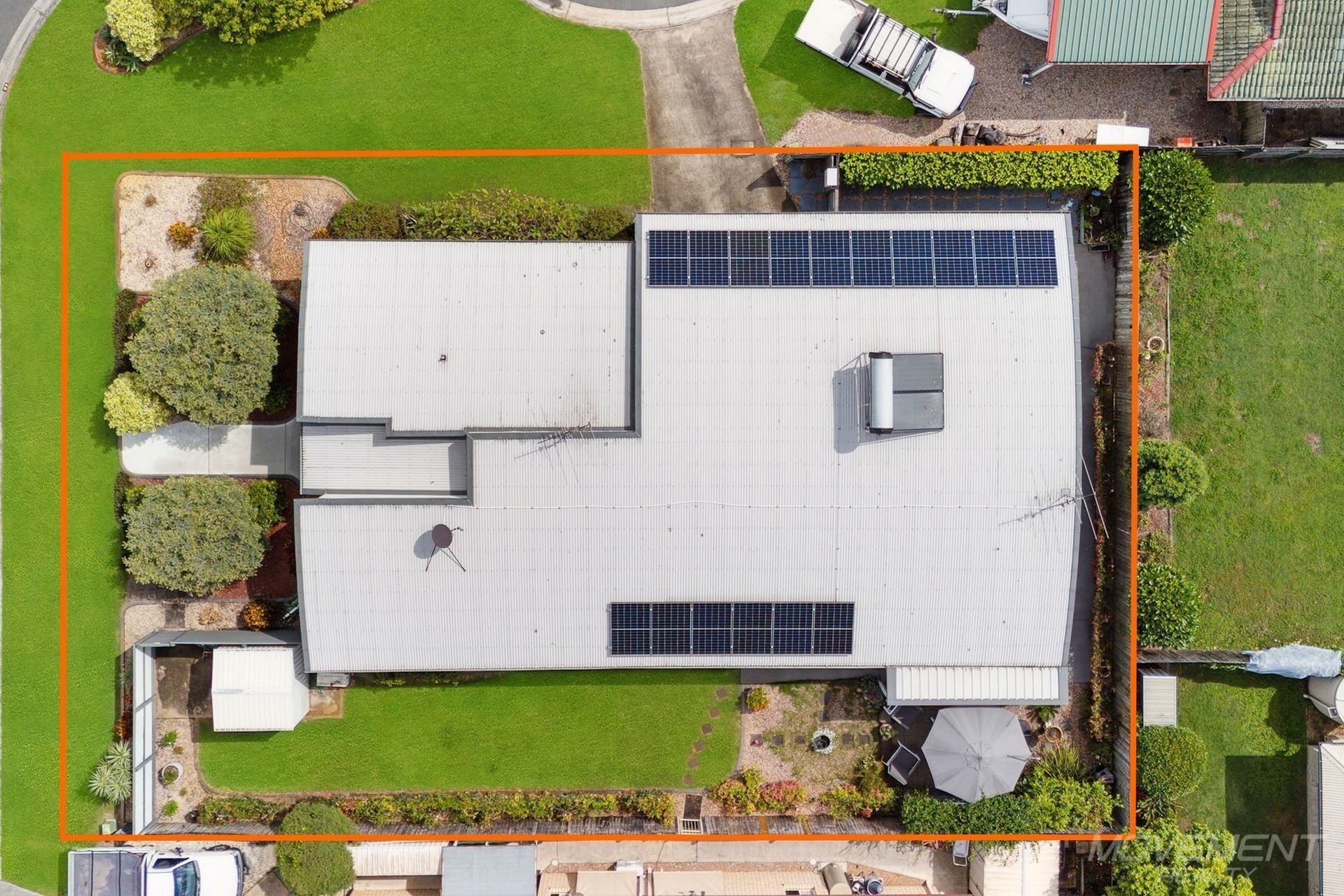 40 Apollo Crescent Beachmere QLD, Beachmere - Thumbnail 2