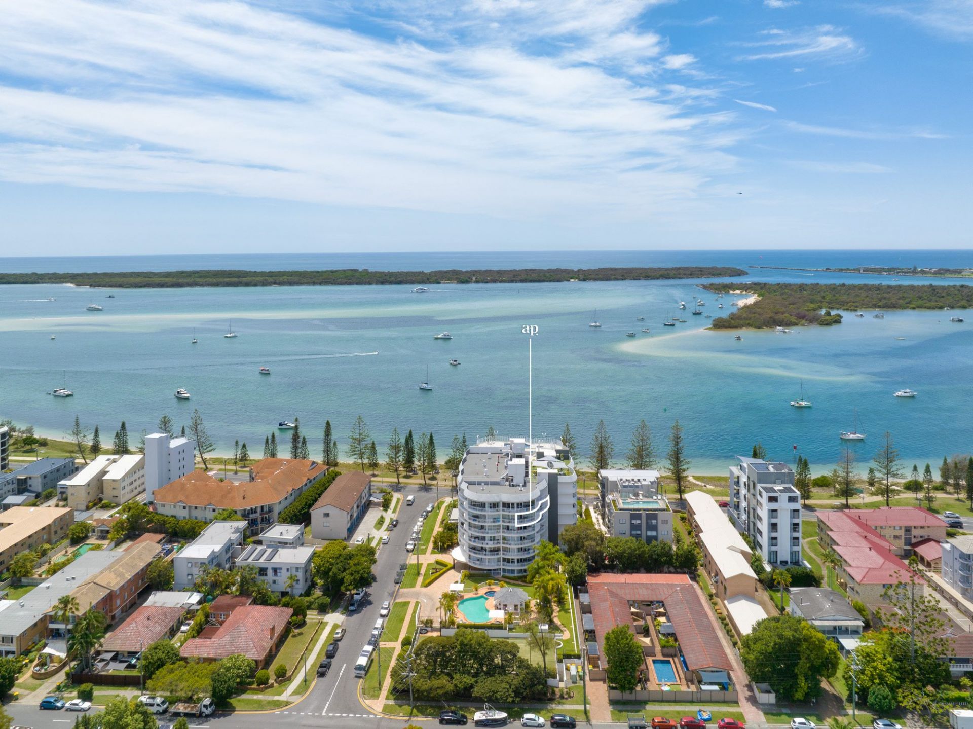 5A/510 Marine Parade, Biggera Waters - Thumbnail 4