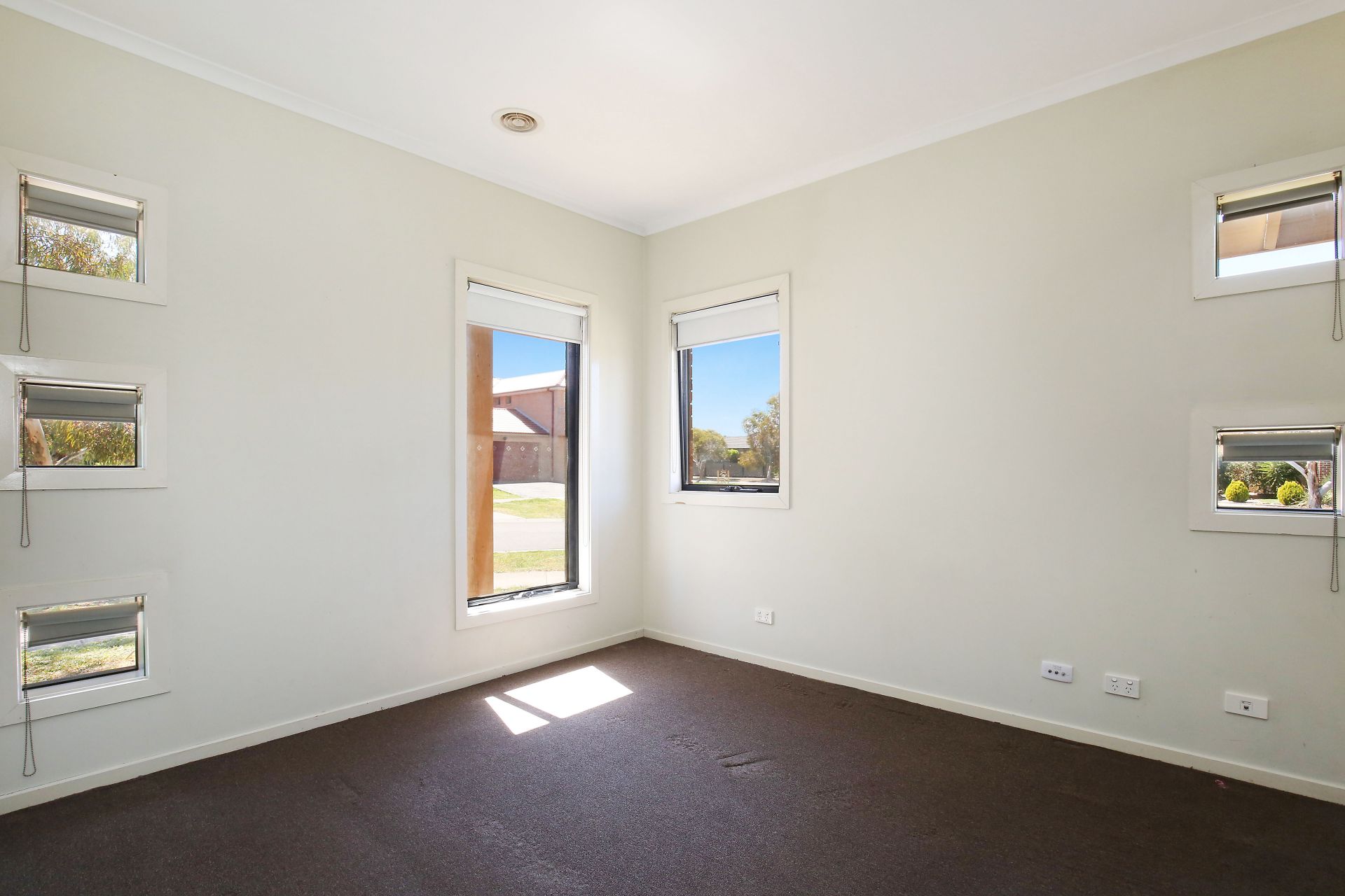 The Ideal Home Or Investment!