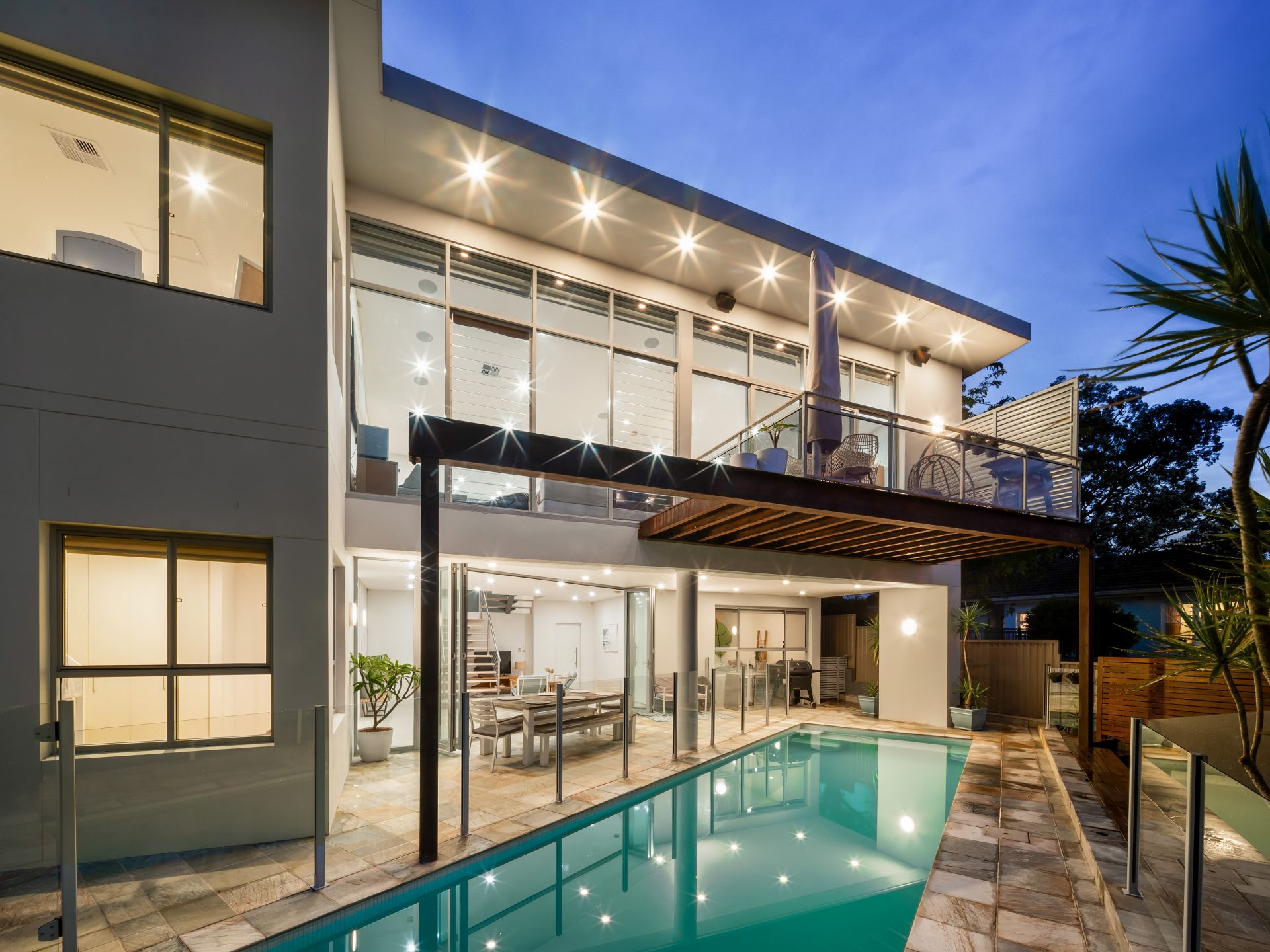 31 Loraine Avenue, Caringbah South NSW, Caringbah South - Thumbnail 2
