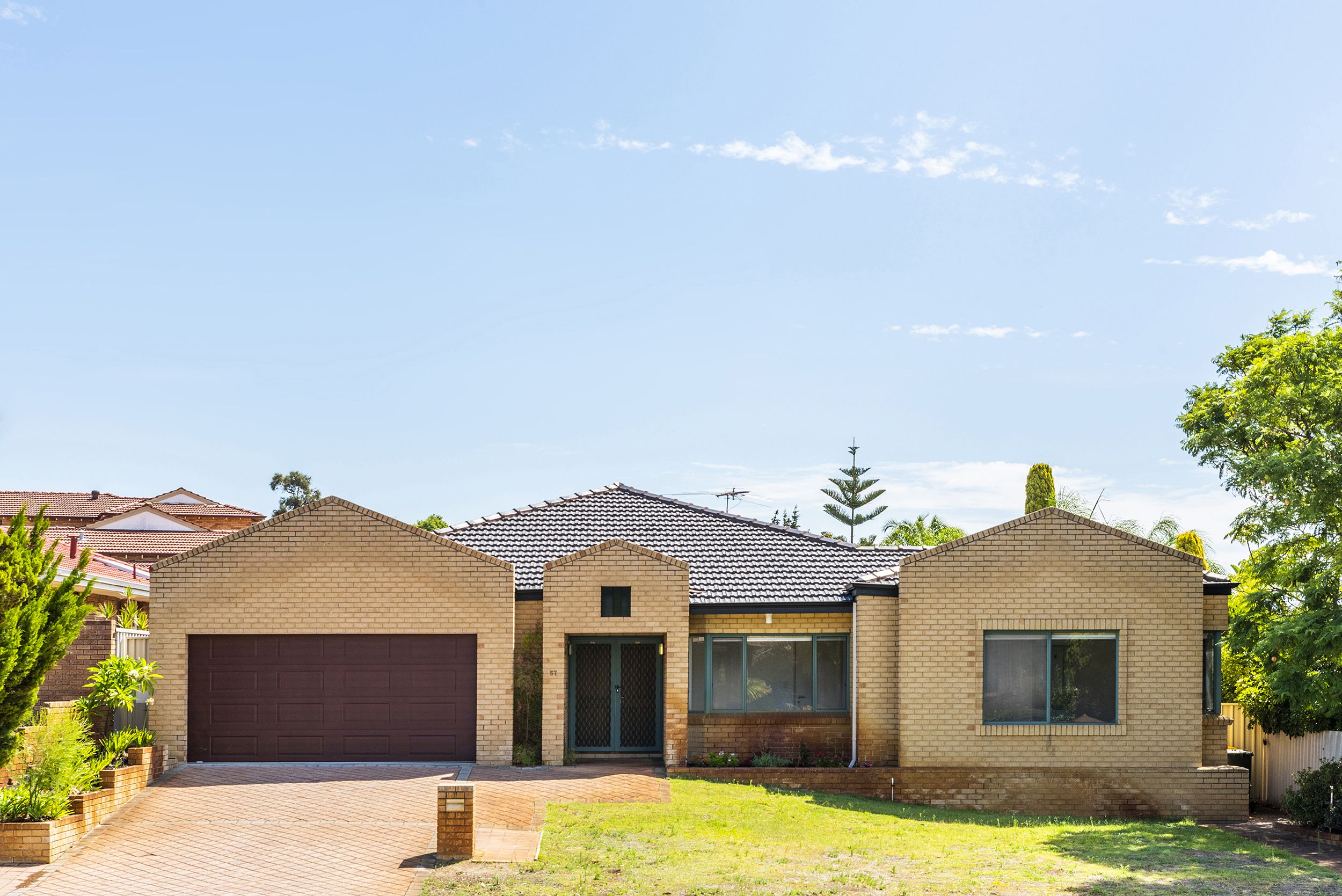 Real Estate For Sale 57 Calley Drive Leeming , WA