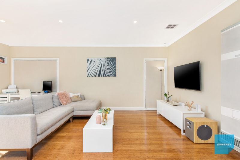 27 Naracoorte Drive, Caroline Springs - Thumbnail 6