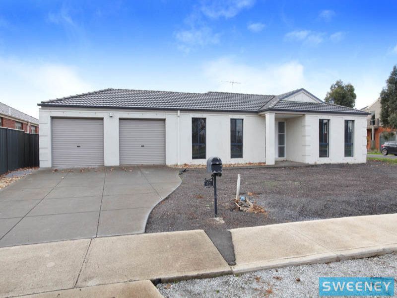 40 Heysen Parkway, Caroline Springs - Thumbnail 3