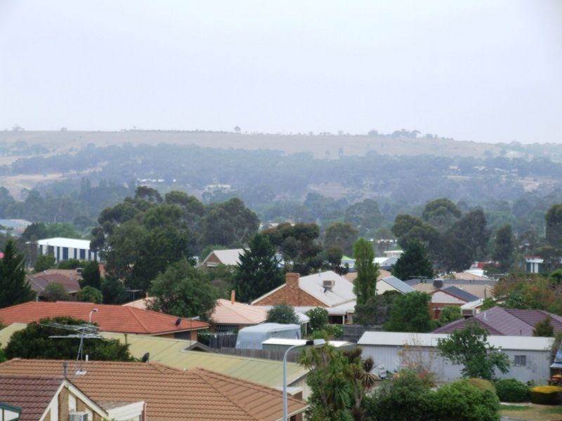 10 Todd Court, Bacchus Marsh - Thumbnail 3