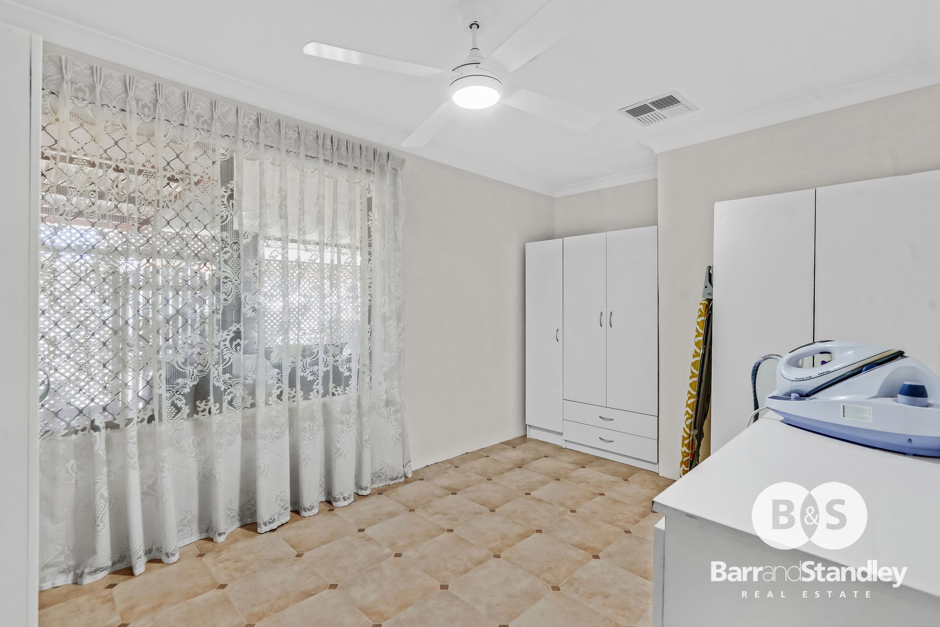 8 Bunning Boulevard East Bunbury , WA