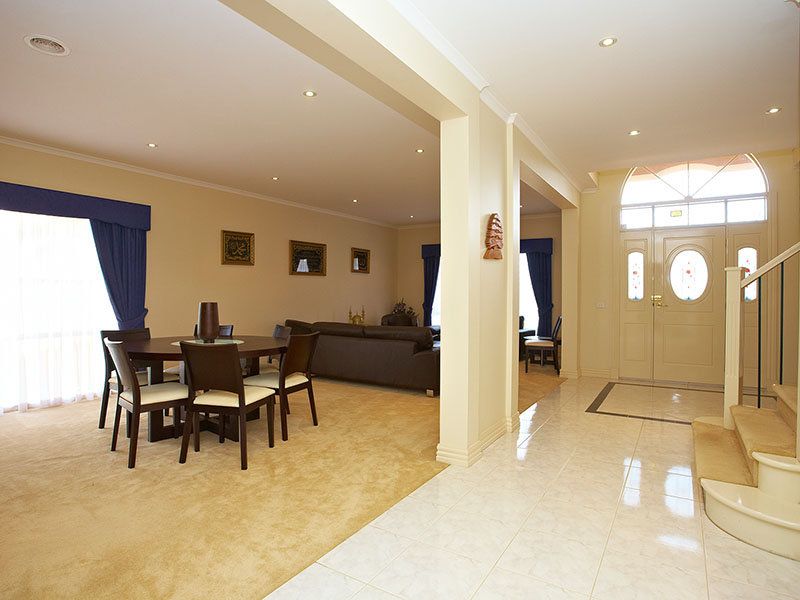 12 San Domino Avenue, Point Cook - Thumbnail 5