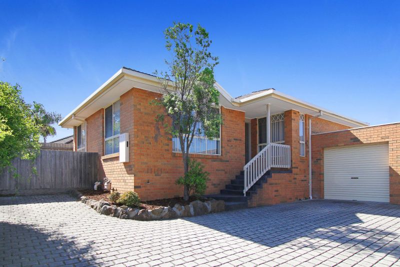 26 Farnham Crescent, Mill Park