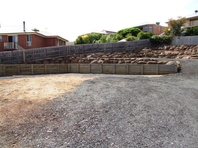 8 Hine Court, Bacchus Marsh - Thumbnail 2