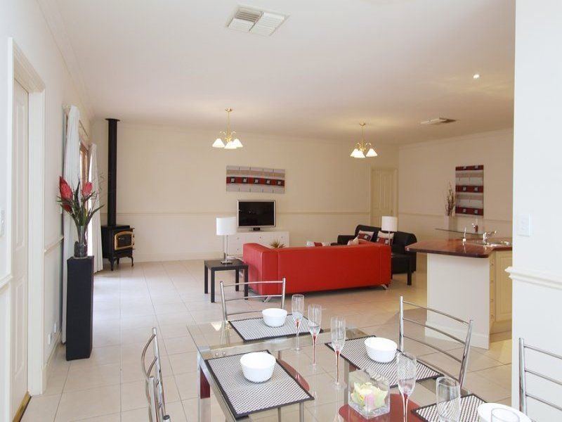 33 Kings Avenue Golden Grove 5125