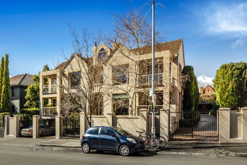 Real Estate For Sale 4/136144 Anderson Street South Yarra , VIC