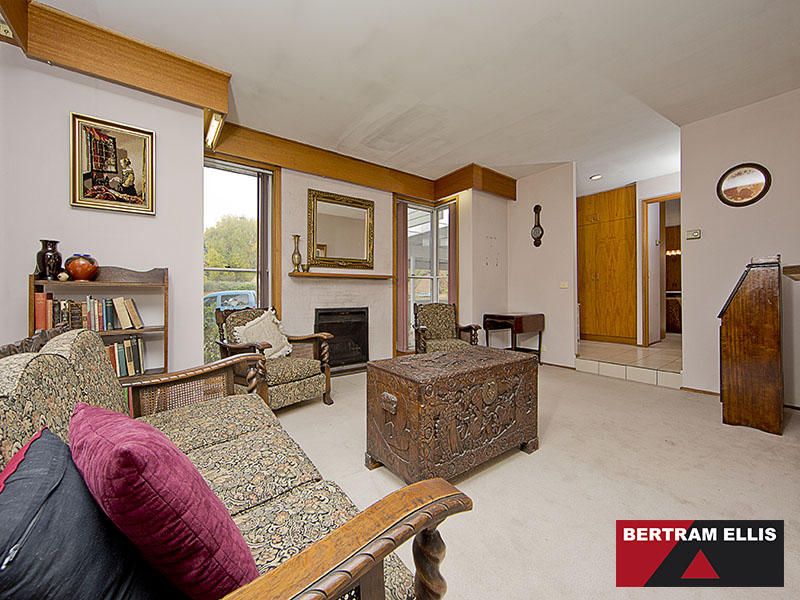 9 Logue Place, Stirling - Thumbnail 5