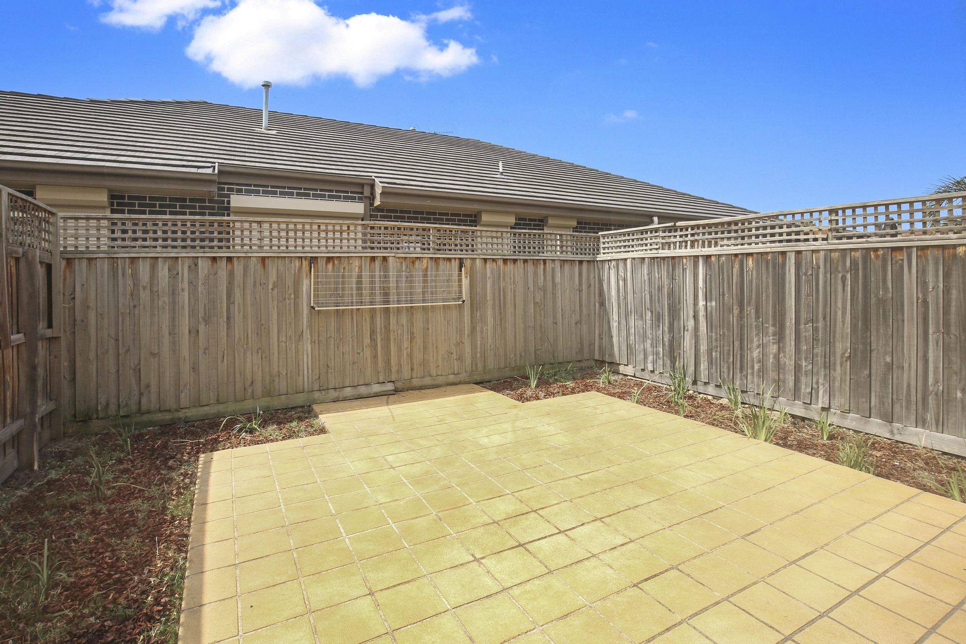 Low Maintenance Living In The Lyndarum Estate