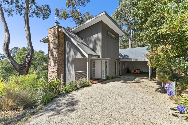 3/6 Austin Court, Lorne, VIC, Lorne - Thumbnail 2
