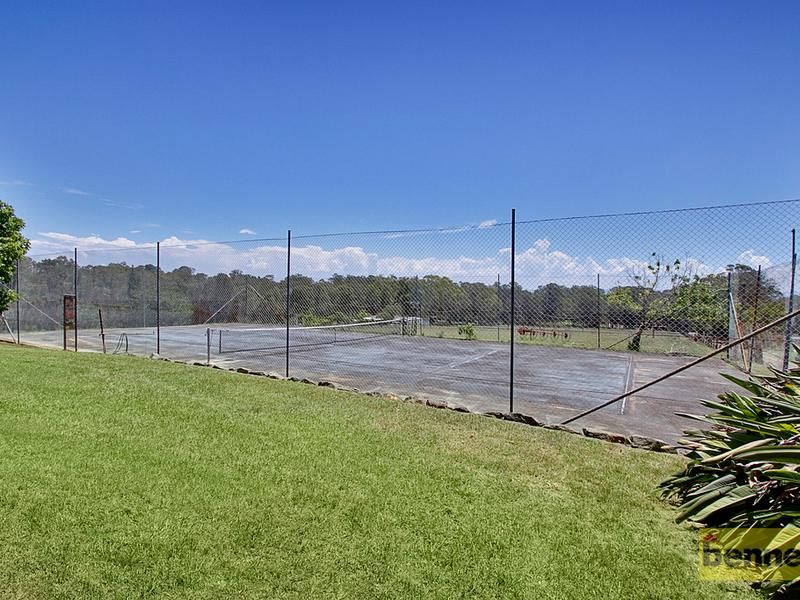 32 Speets Road, Oakville - Thumbnail 6