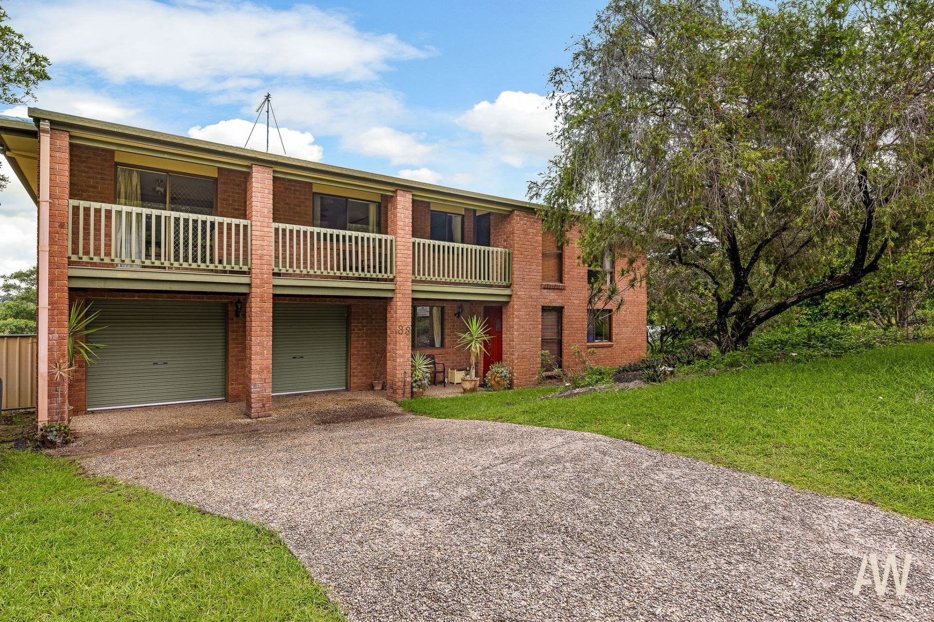 33 Cunningham Crescent Nambour QLD, Nambour - Thumbnail 3