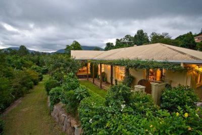  Private Beauty * Serene Lifestyle * Lily Pad Lagoon * Timber Plantation